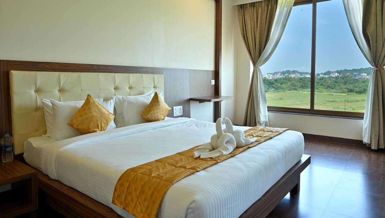 Hotel Laxmi Empire GOA Εξωτερικό φωτογραφία
